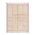 Tapis berbère crème avec motifs géométriques roses minimalistes, style bohème chic pour décoration intérieure moderne