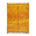 Tapis berbère Azilal jaune moutarde laine naturelle motifs géométriques artisanat marocain