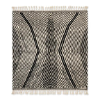 Tapis berbère Azilal noir et blanc à rayures graphiques effet illusion d'optique en laine naturelle fait main