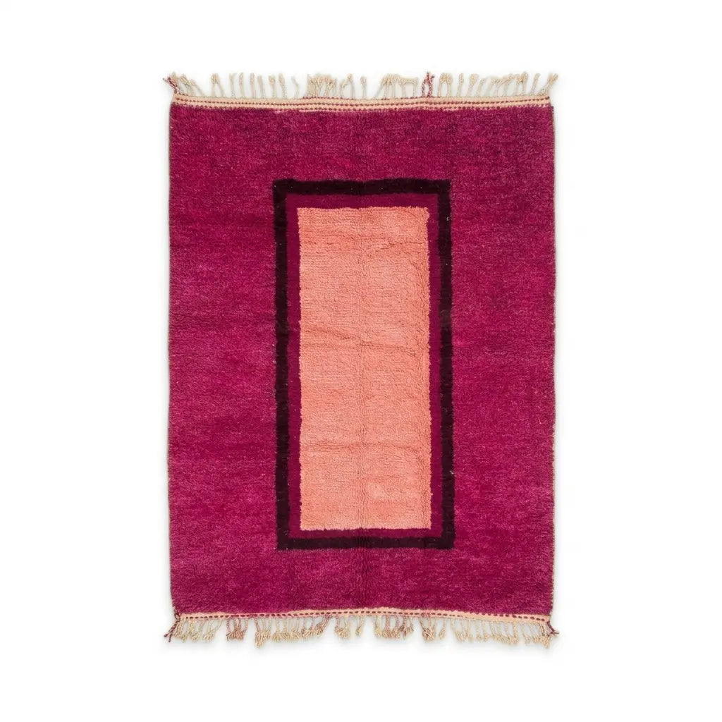 Tapis berbère Boujad rose fuchsia et rectangle central pêche tissé à la main en laine naturelle